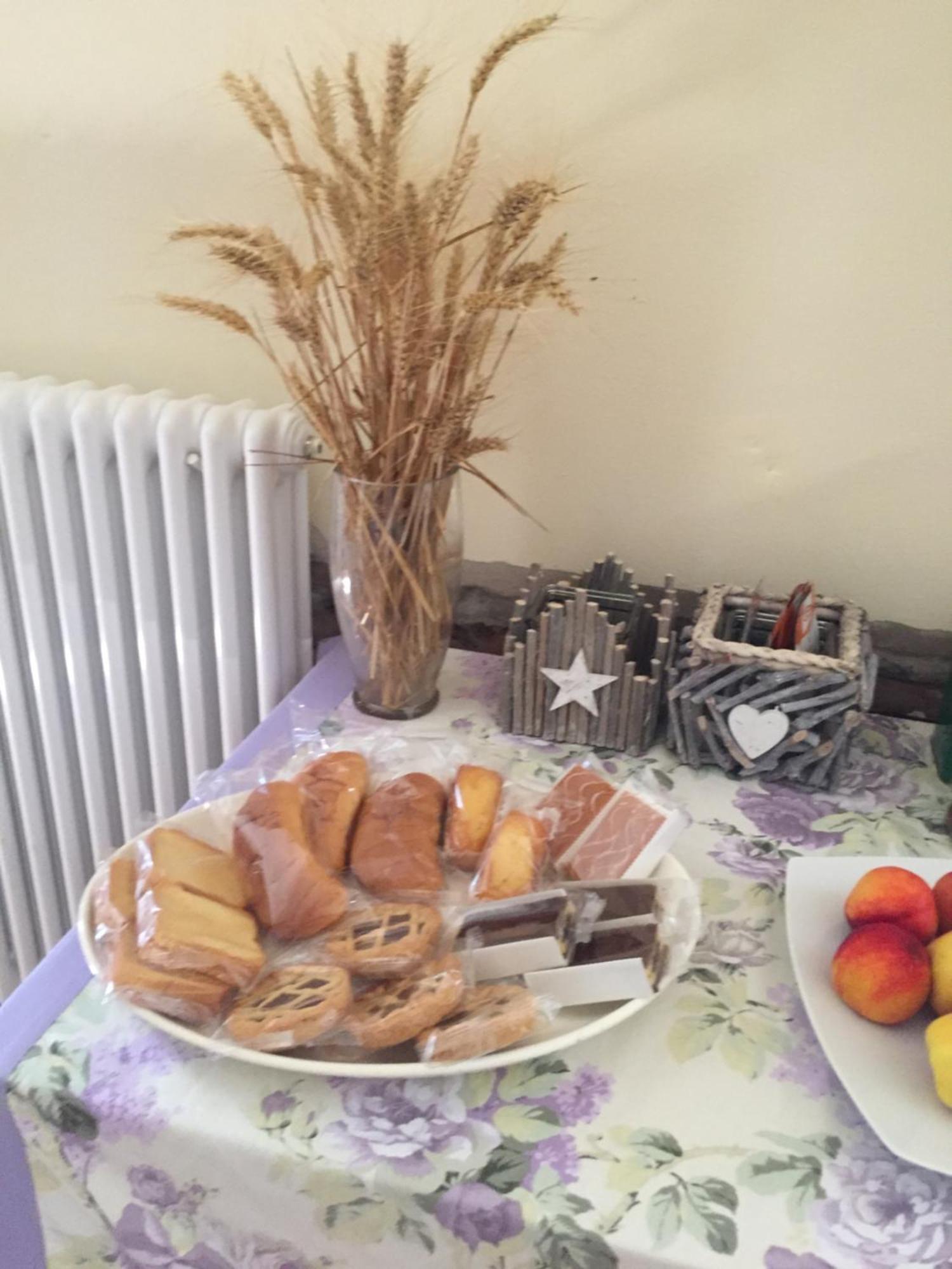 B&B Happiness In The Country Brescello Eksteriør bilde