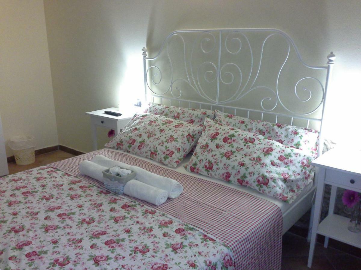 B&B Happiness In The Country Brescello Eksteriør bilde