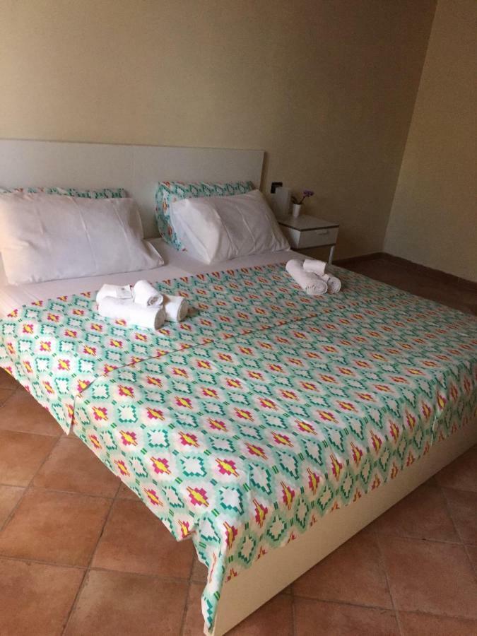 B&B Happiness In The Country Brescello Eksteriør bilde